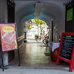 Stylish Loft In The Hearth Of Historic Centre 公寓