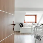 公寓 Stylish Loft In The Hearth Of Historic Centre