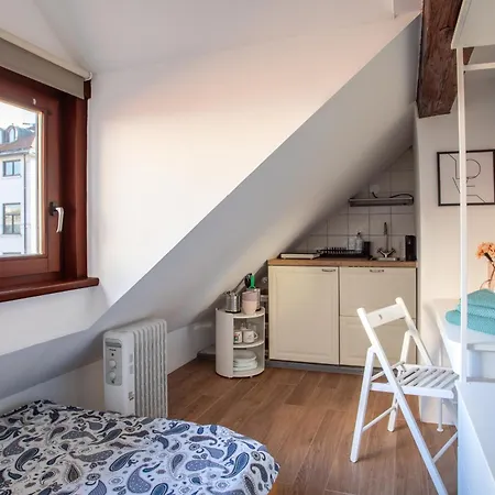 Appartement Stylish Loft In The Hearth Of Historic Centre