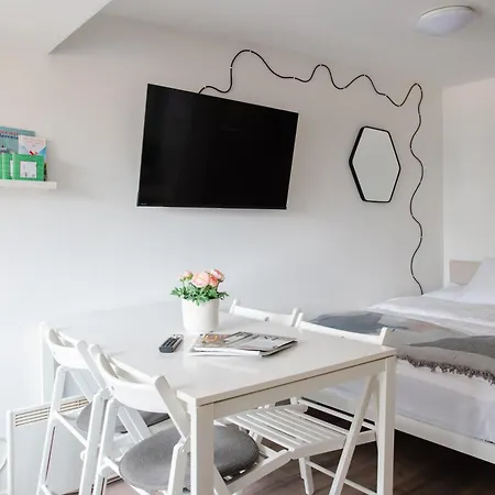 Stylish Loft In The Hearth Of Historic Centre דירה *