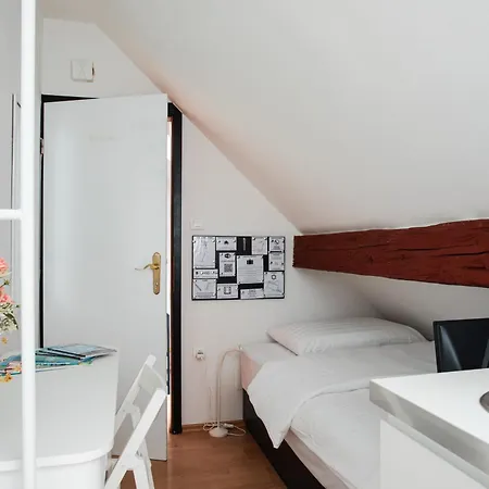 Stylish Loft In The Hearth Of Historic Centre Appartement *