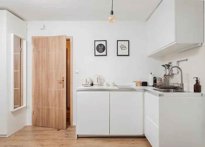 דירה Stylish Loft In The Hearth Of Historic Centre