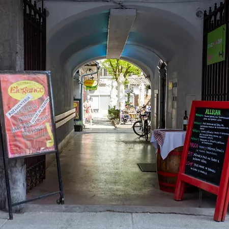 Stylish Loft In The Hearth Of Historic Centre Apartma