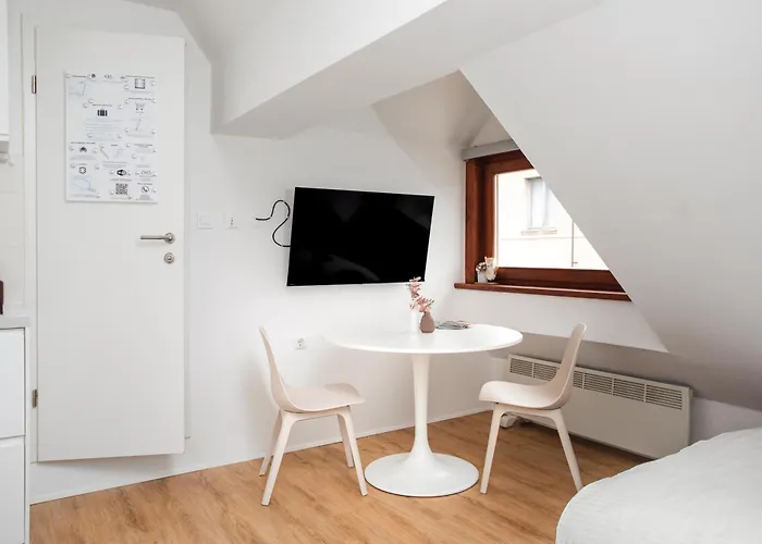 Stylish Loft In The Hearth Of Historic Centre Appartamento *